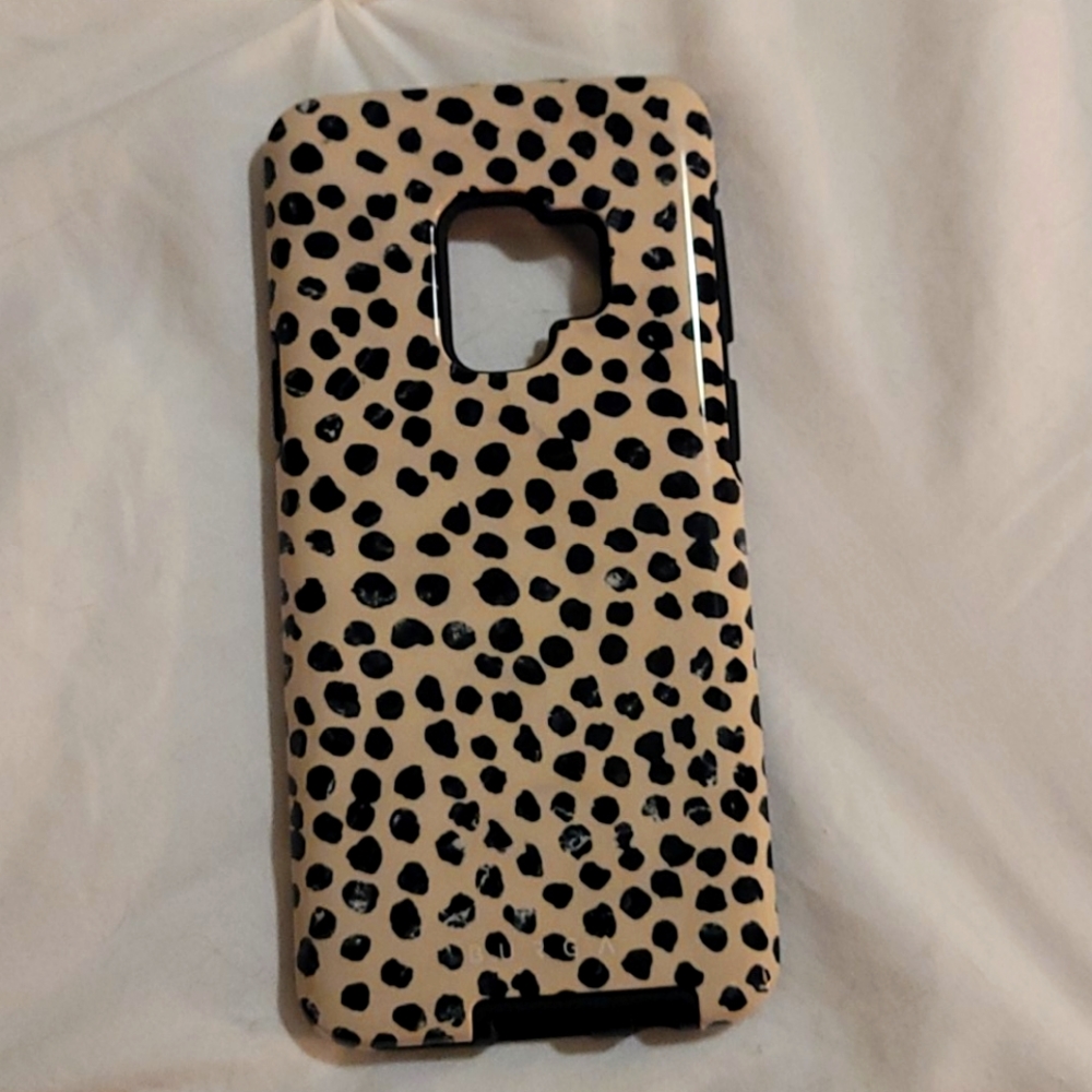 BURGA Tough Case in Almond Latte for Galaxy S9